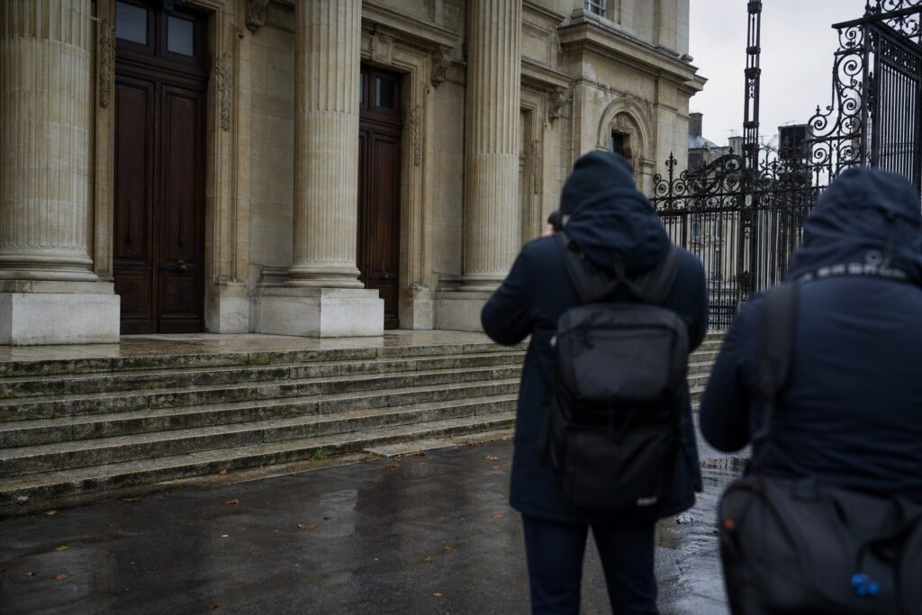 MoDem : trois ans d'inéligibilité requis contre François Bayrou, deux ans et demi après sa relaxe